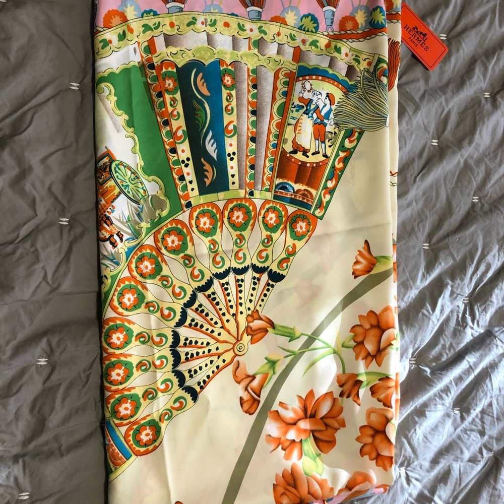 Hermès scarf